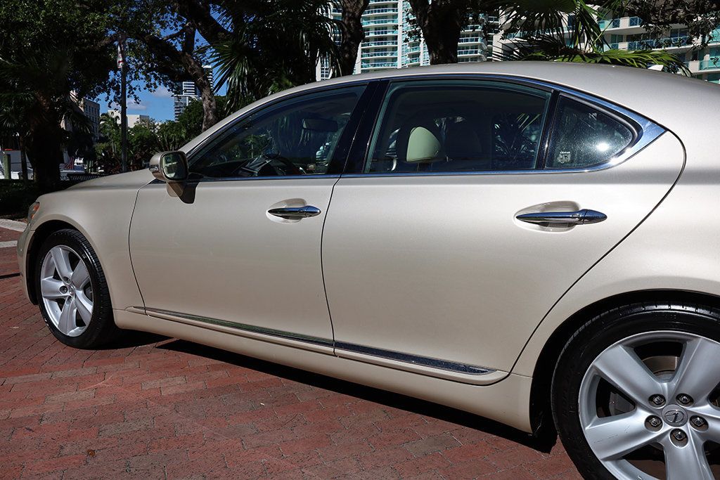 2010 Lexus LS 460 4dr Sedan RWD - 22936199 - 23