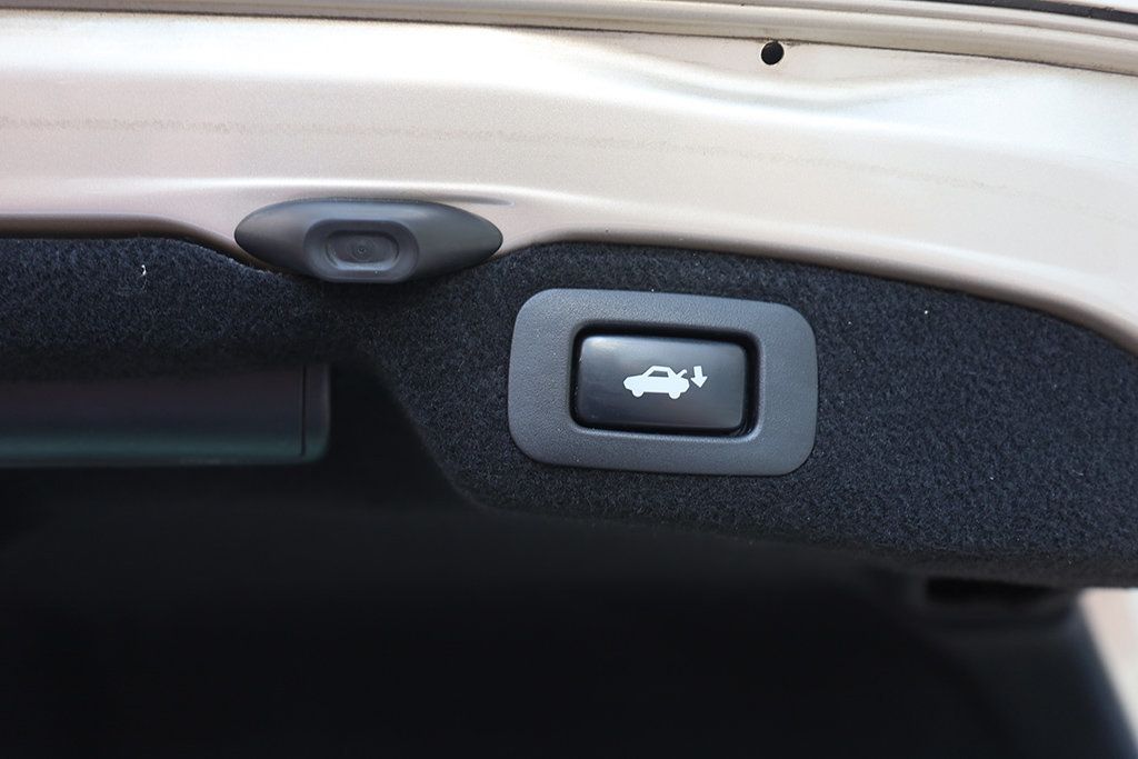 2010 Lexus LS 460 4dr Sedan RWD - 22936199 - 54