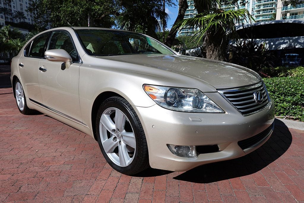 2010 Lexus LS 460 4dr Sedan RWD - 22936199 - 71