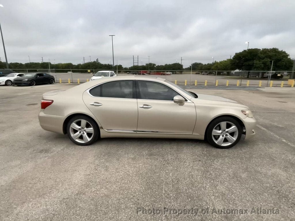 2010 Lexus LS 460 Base (A8) - 22511091 - 2