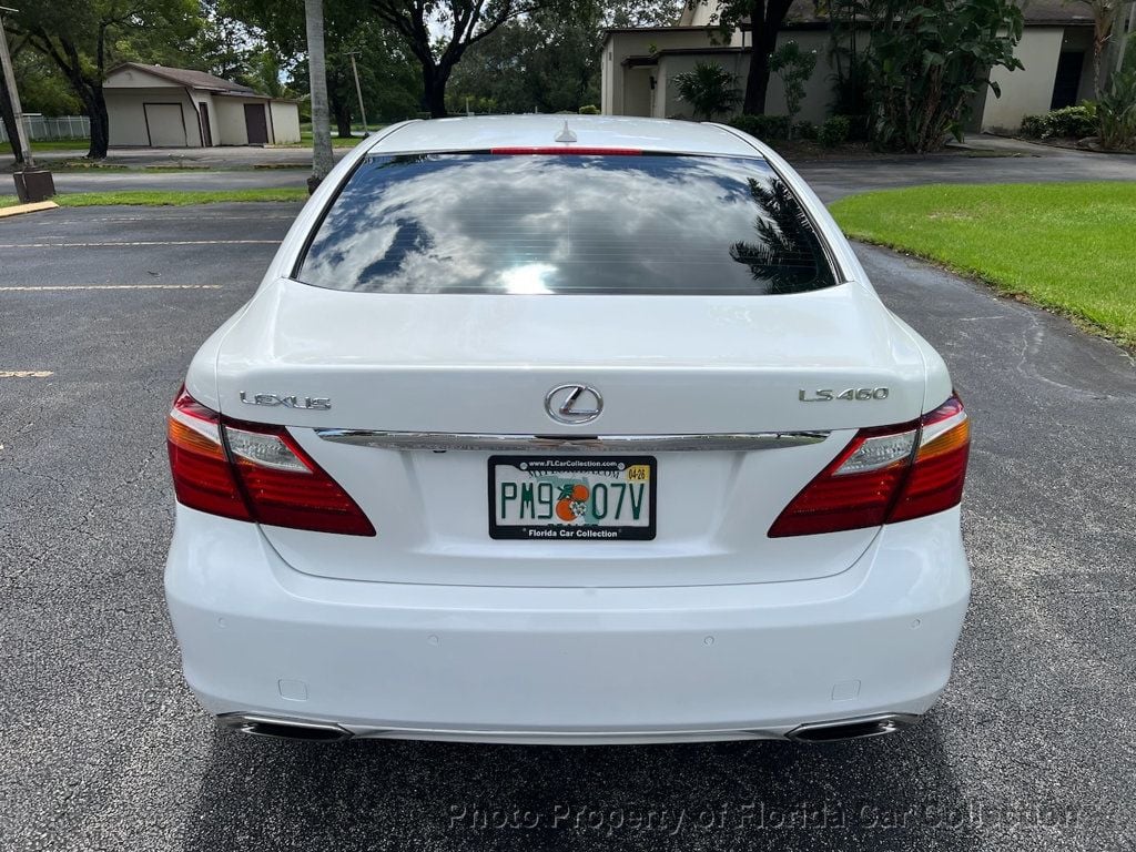 2010 Lexus LS 460 photo 11