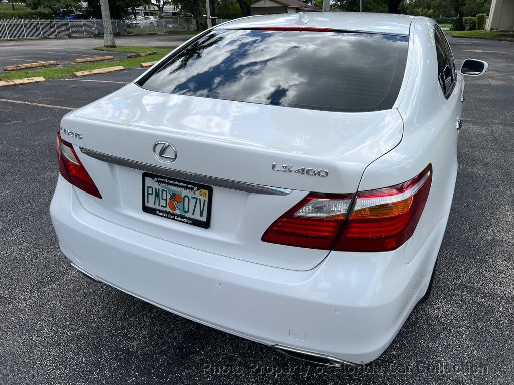 2010 Lexus LS 460 photo 15