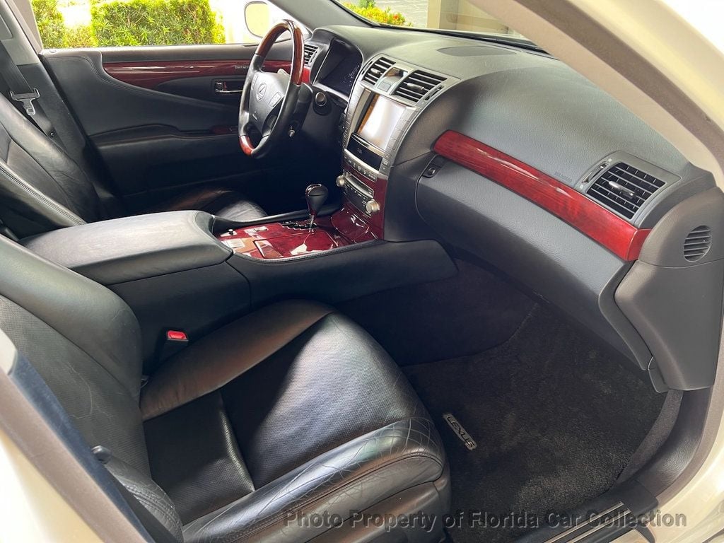 2010 Lexus LS 460 photo 38