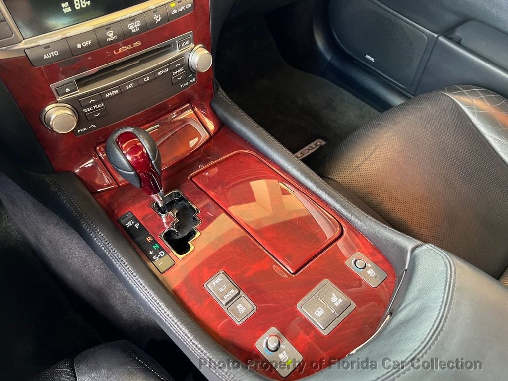 2010 Lexus LS 460 photo 62