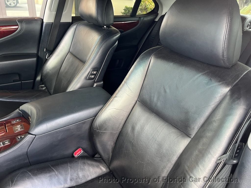 2010 Lexus LS 460 photo 5