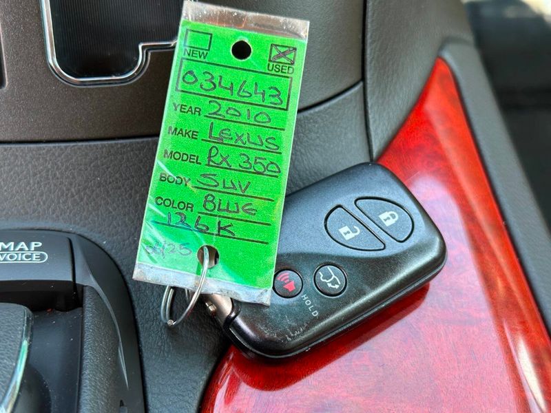 2010 Lexus RX 350 AWD 4dr - 22885603 - 51