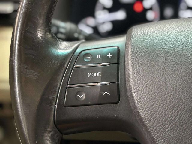 2010 Lexus RX 350 AWD 4dr - 22968385 - 41