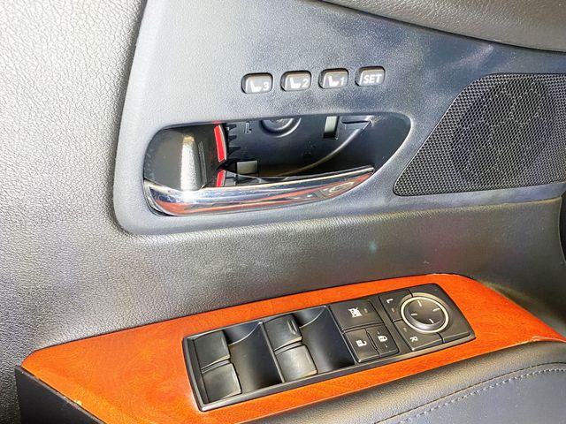 2010 Lexus RX 350 AWD 4dr - 22965796 - 17
