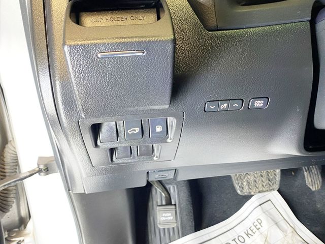 2010 Lexus RX 350 AWD 4dr - 22965796 - 21