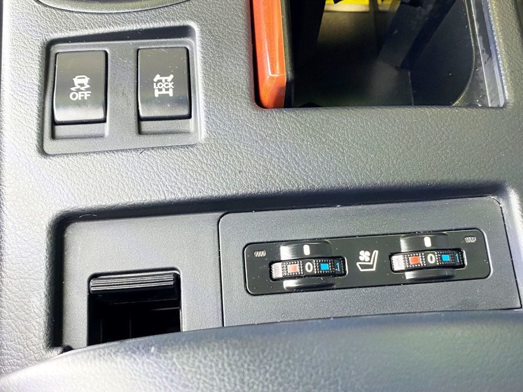 2010 Lexus RX 350 AWD 4dr - 22965796 - 36