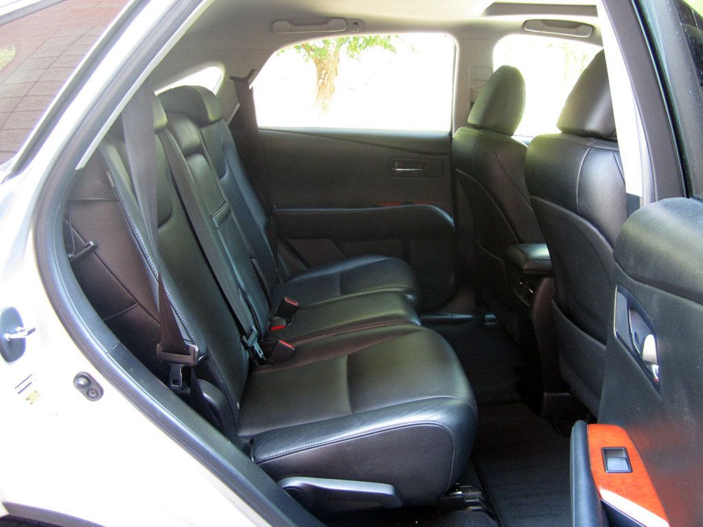 2010 Lexus RX 350 photo 16
