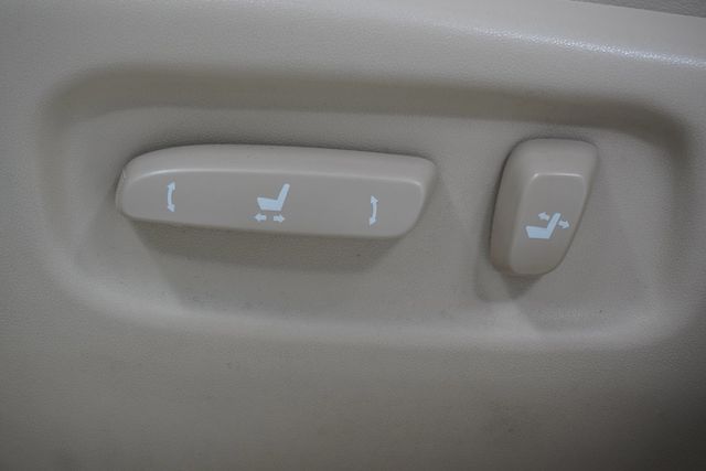 2010 Lexus RX 350 FWD 4dr - 22948275 - 11