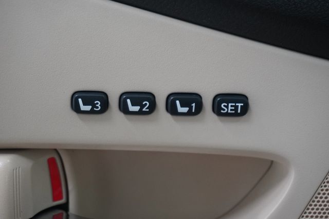 2010 Lexus RX 350 FWD 4dr - 22948275 - 12