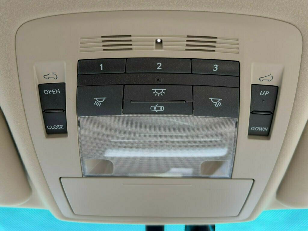 2010 Lexus RX 450h AWD 4dr Hybrid - 23033348 - 38