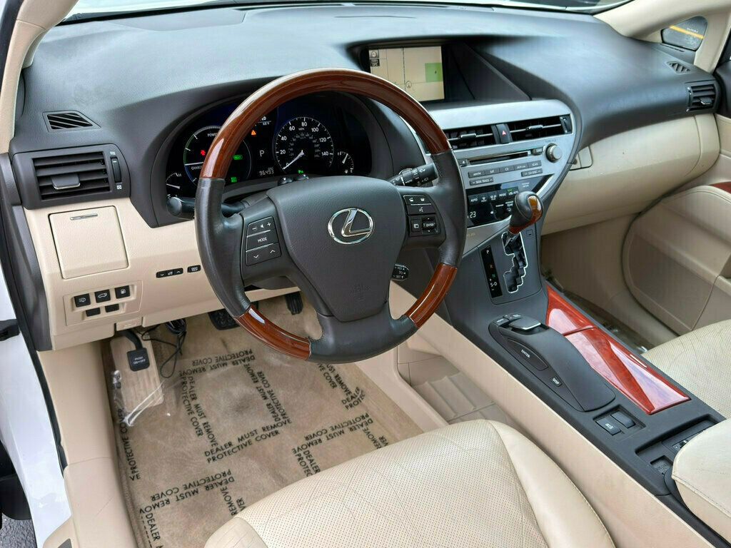 2010 Lexus RX 450h AWD 4dr Hybrid - 23033348 - 8