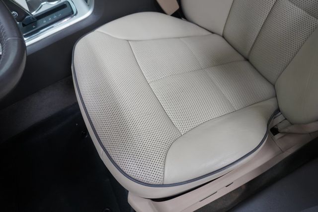 2010 Lincoln MKX FWD 4dr - 23031177 - 10