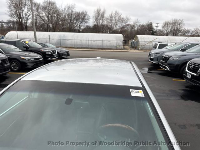 2010 Lincoln MKZ 4dr Sedan FWD - 22968737 - 4