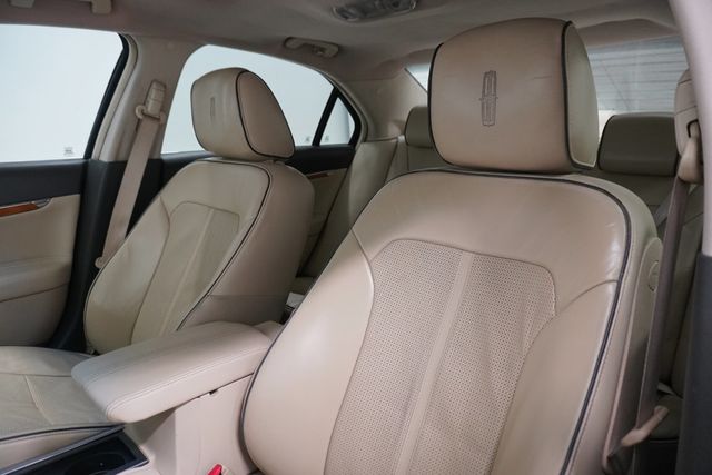2010 Lincoln MKZ 4dr Sedan FWD - 22937582 - 8