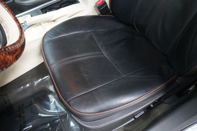 2010 Lincoln MKZ 4dr Sedan FWD - 22987706 - 11