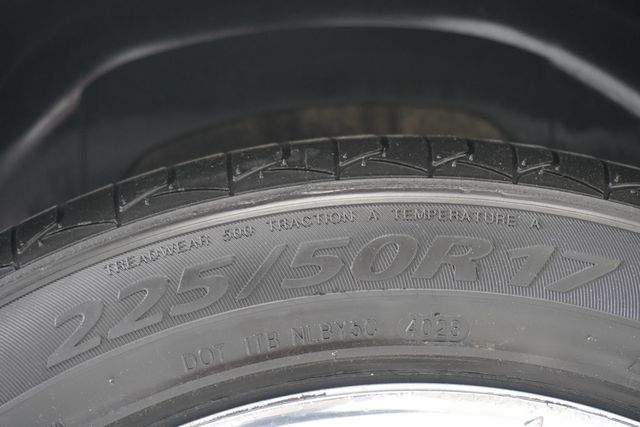 2010 Lincoln MKZ 4dr Sedan FWD - 22987706 - 26