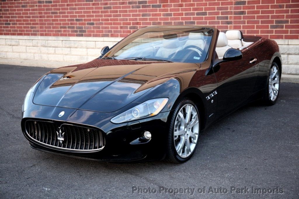2010 Maserati Granturismo S Automatic photo 17