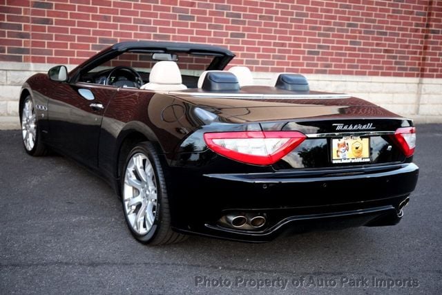 2010 Maserati GranTurismo Convertible 2dr - 22872182 - 19