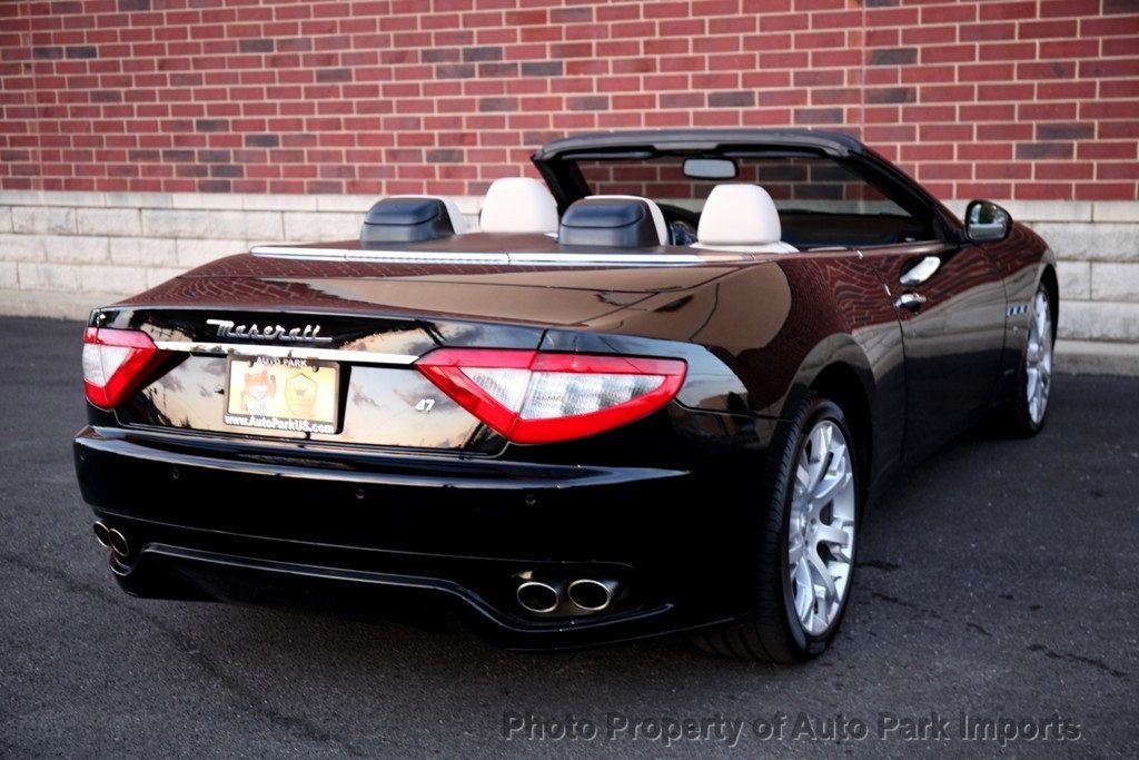 2010 Maserati Granturismo S Automatic photo 20