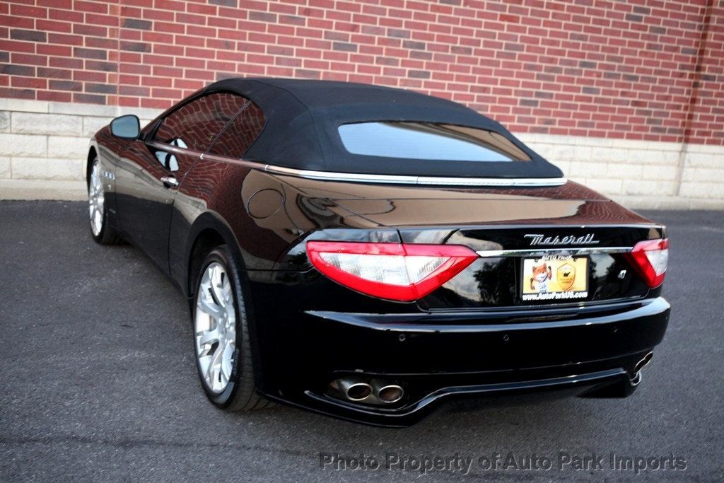 2010 Maserati Granturismo S Automatic photo 22