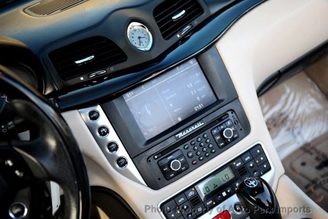 2010 Maserati GranTurismo Convertible 2dr - 22872182 - 34