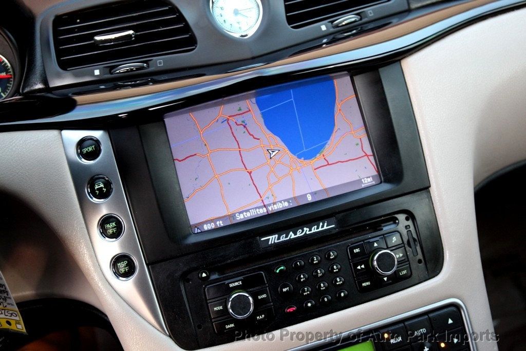 2010 Maserati Granturismo S Automatic photo 34
