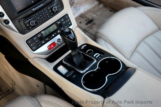 2010 Maserati GranTurismo Convertible 2dr - 22872182 - 37