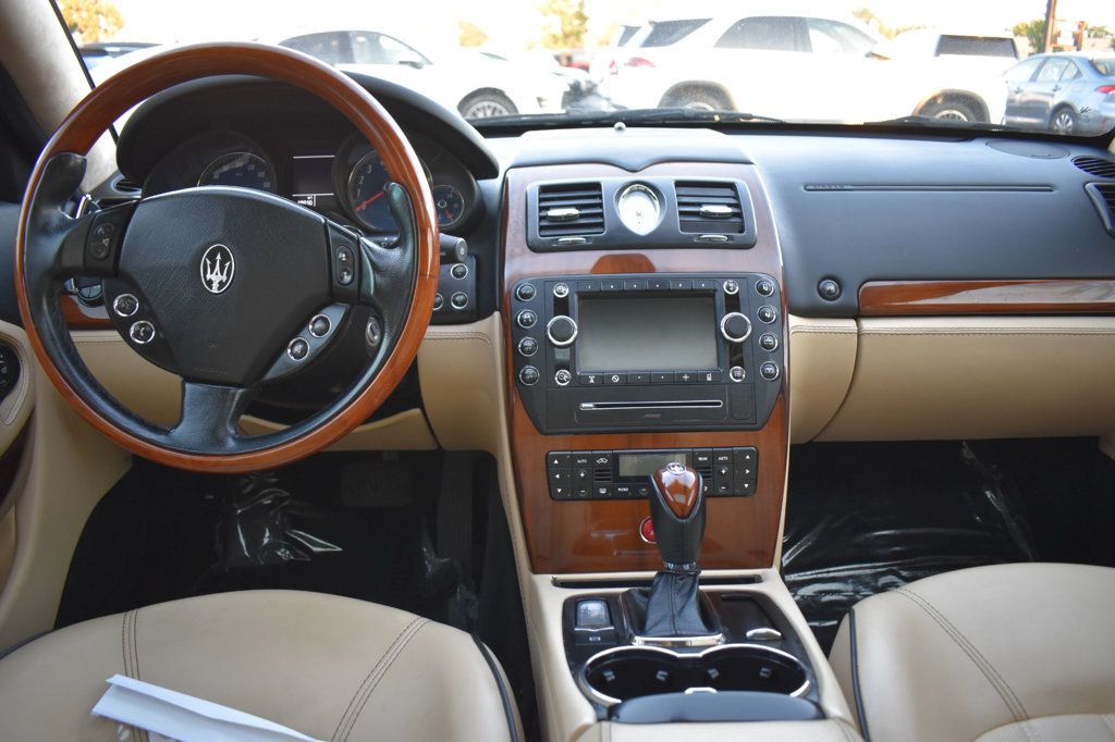 2010 Maserati Quattroporte 4dr Sedan - 23095295 - 25