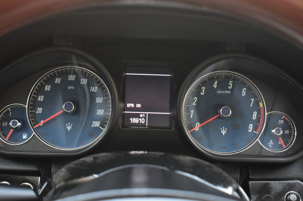 2010 Maserati Quattroporte 4dr Sedan - 23095295 - 30