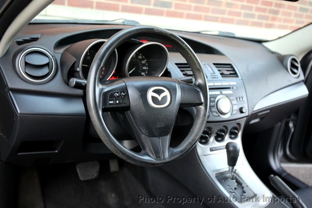 2010 Mazda Mazda3 Sedan i Sport photo 18