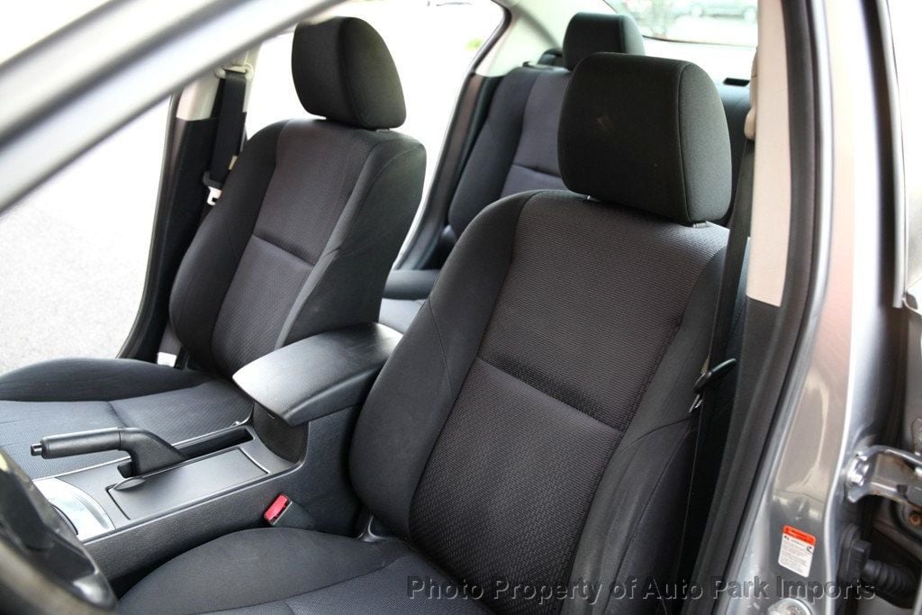 2010 Mazda Mazda3 Sedan i Sport photo 20