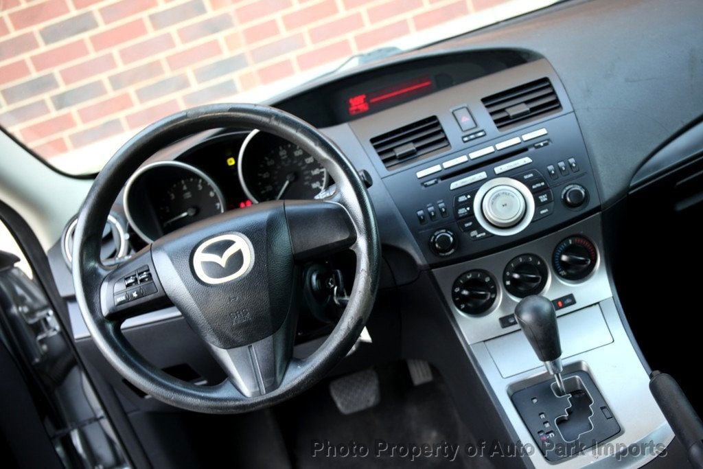 2010 Mazda Mazda3 Sedan i Sport photo 30