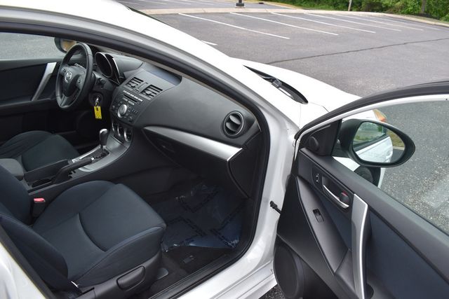 2010 Mazda Mazda3 4dr Sedan Automatic s Sport - 23023890 - 27