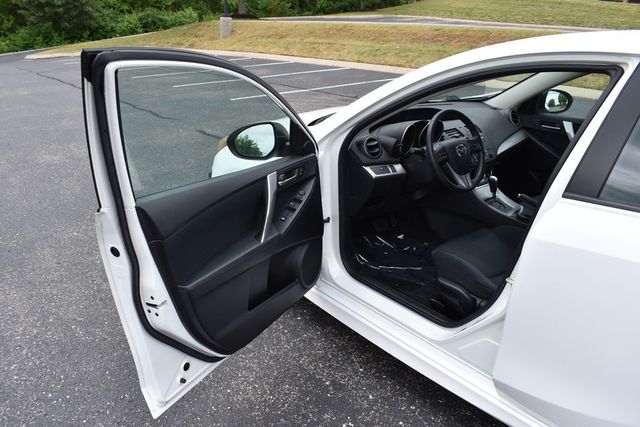 2010 Mazda Mazda3 4dr Sedan Automatic s Sport - 23023890 - 30