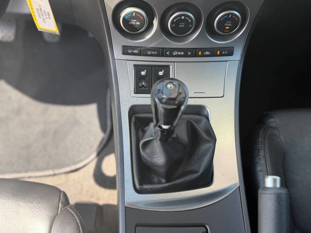 2010 Mazda Mazda3 4dr Sedan Manual s Grand Touring - 23027367 - 13