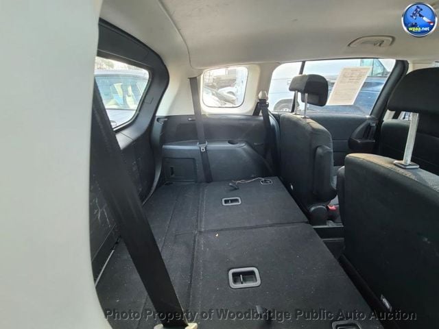 2010 Mazda Mazda5  - 22998306 - 3