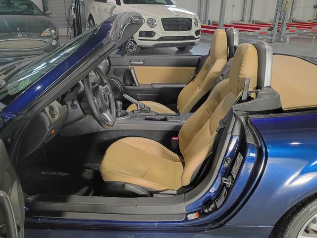 2010 Mazda MX-5 Miata 2dr Convertible Manual Sport 1 Owner - 23099538 - 14