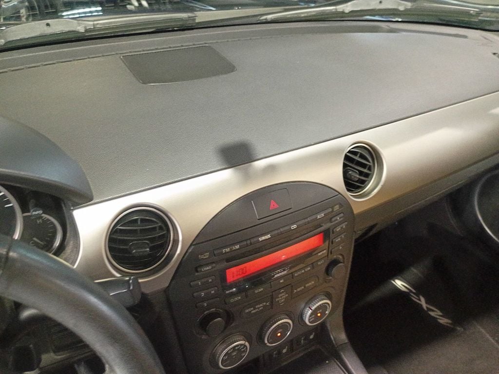 2010 Mazda MX-5 Miata 2dr Convertible Manual Sport 1 Owner - 23099538 - 21