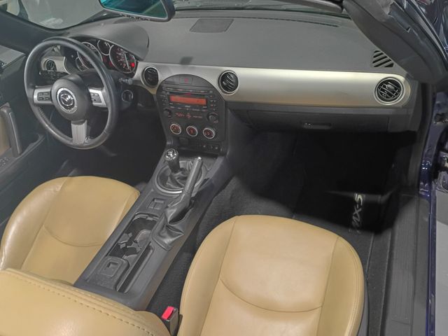 2010 Mazda MX-5 Miata 2dr Convertible Manual Sport 1 Owner - 23099538 - 26