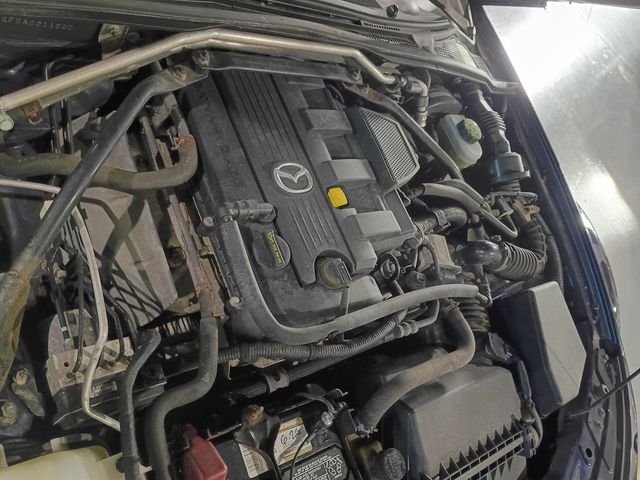 2010 Mazda MX-5 Miata 2dr Convertible Manual Sport 1 Owner - 23099538 - 29