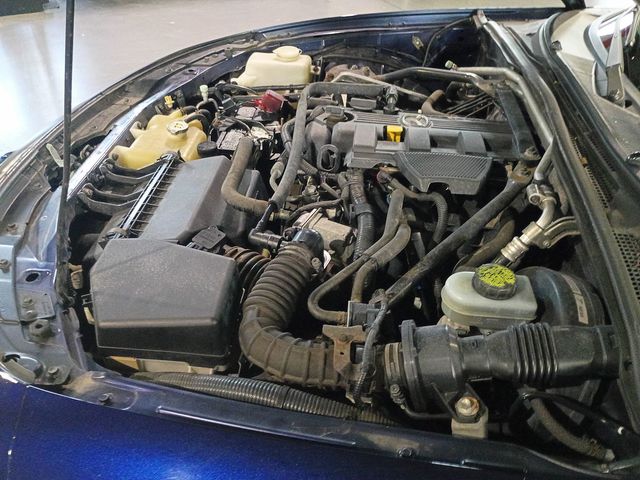 2010 Mazda MX-5 Miata 2dr Convertible Manual Sport 1 Owner - 23099538 - 31