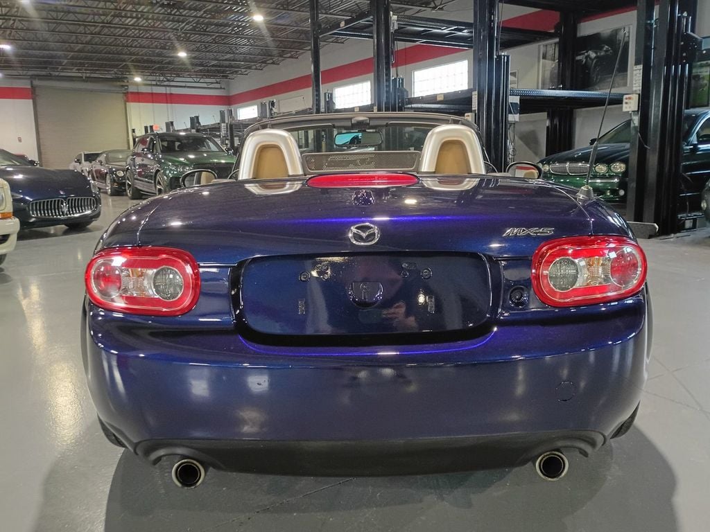 2010 Mazda MX-5 Miata 2dr Convertible Manual Sport 1 Owner - 23099538 - 4