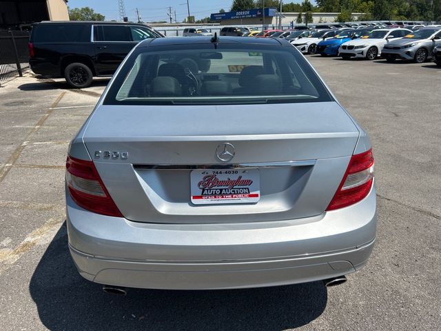 2010 Mercedes-Benz C-Class 4dr Sedan C 300 Luxury RWD - 23071710 - 4