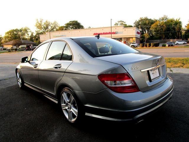 2010 Mercedes-Benz C-Class 4dr Sedan C 300 Sport 4MATIC - 22619715 - 7