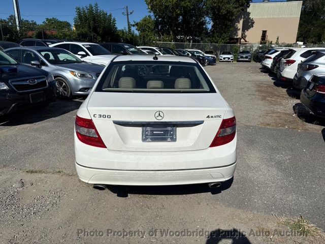 2010 Mercedes-Benz C-Class 4-MATIC - 22911217 - 13