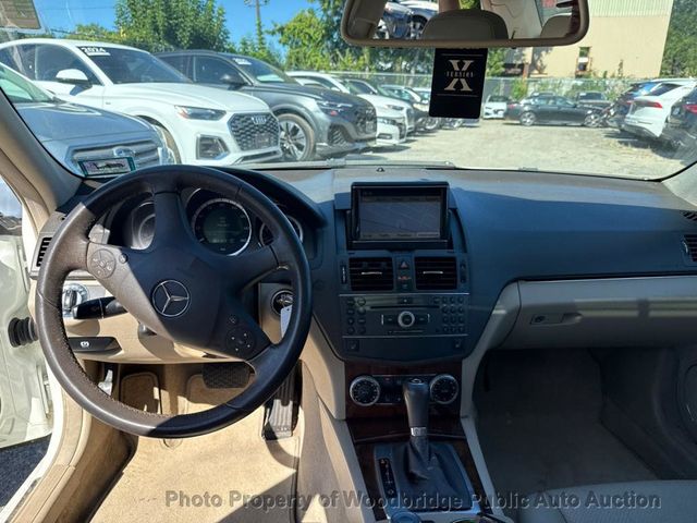 2010 Mercedes-Benz C-Class 4-MATIC - 22911217 - 15